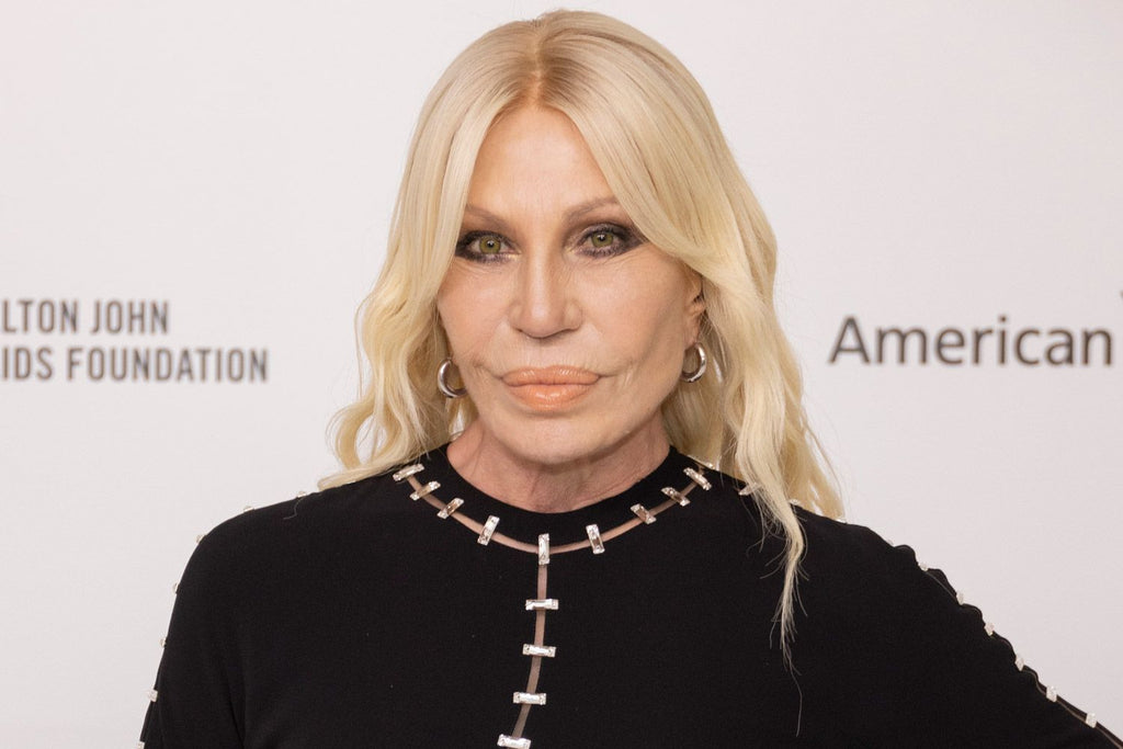 The Rise of an Icon: Donatella Versace's Extraordinary Journey in the Fashion World