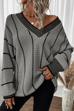 Load image into Gallery viewer, Black Contrast V Neck Loose Tunic Sweater
