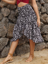 Load image into Gallery viewer, Perfee Printed Elastic Waist Skirt
