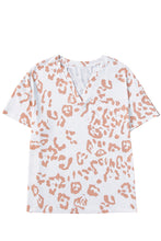 Load image into Gallery viewer, White V Neck Pocketed Leopard Plus Size Top
