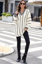 Load image into Gallery viewer, Black Contrast V Neck Loose Tunic Sweater
