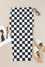 Load image into Gallery viewer, White Checkered Print Side Slit Slim Fit Midi Skirt
