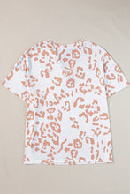 Load image into Gallery viewer, White V Neck Pocketed Leopard Plus Size Top
